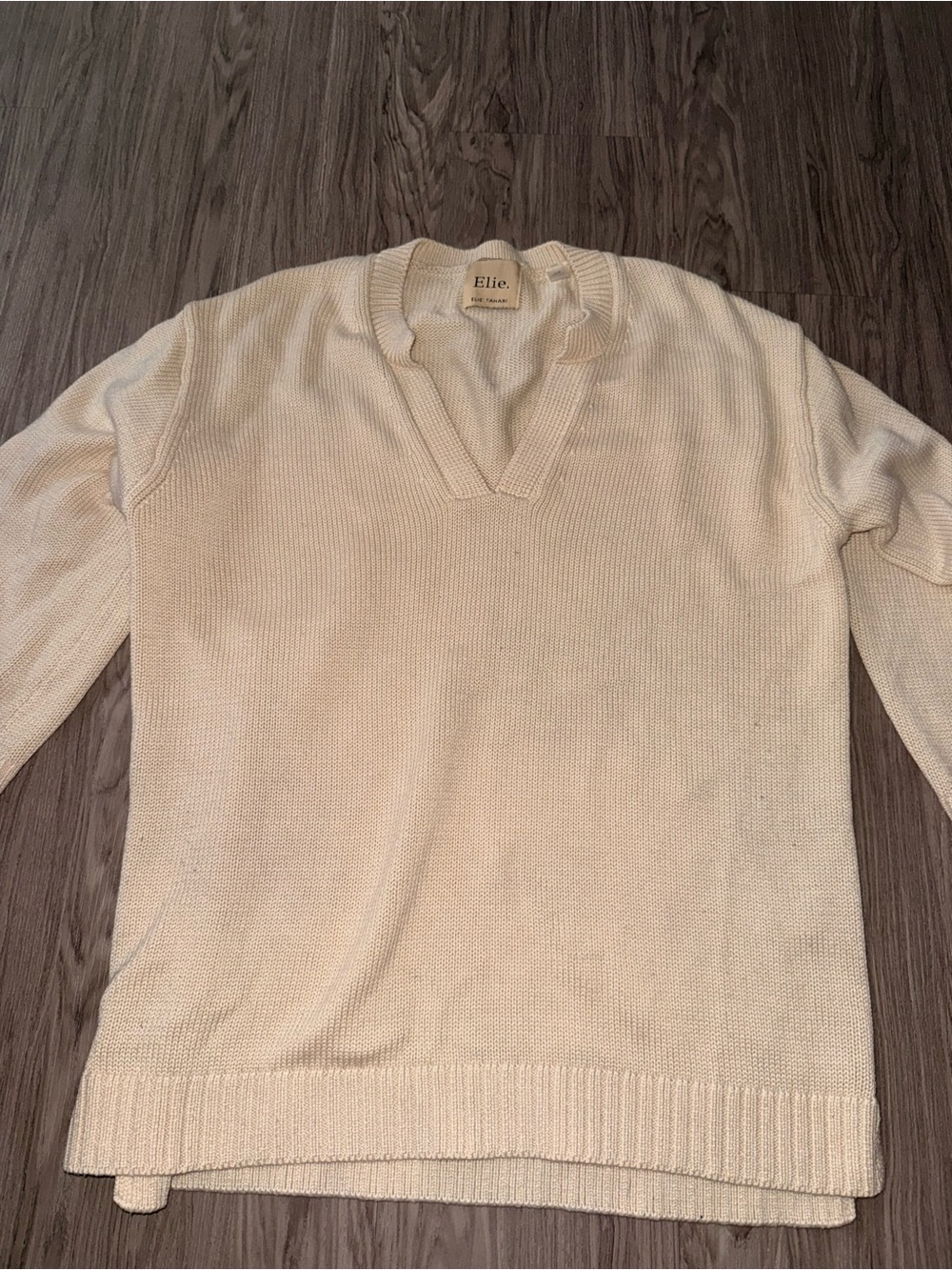 Elie Tahari Cream V-Neck Knit Sweater